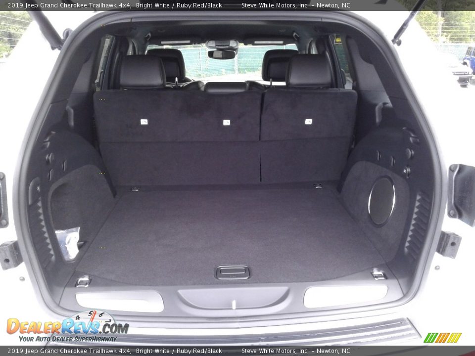 2019 Jeep Grand Cherokee Trailhawk 4x4 Trunk Photo #13