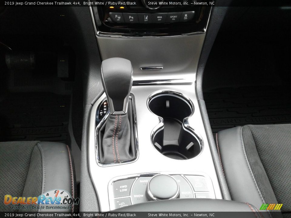2019 Jeep Grand Cherokee Trailhawk 4x4 Bright White / Ruby Red/Black Photo #30