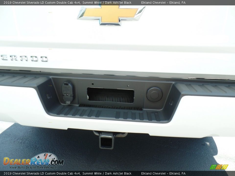 2019 Chevrolet Silverado LD Custom Double Cab 4x4 Summit White / Dark Ash/Jet Black Photo #13