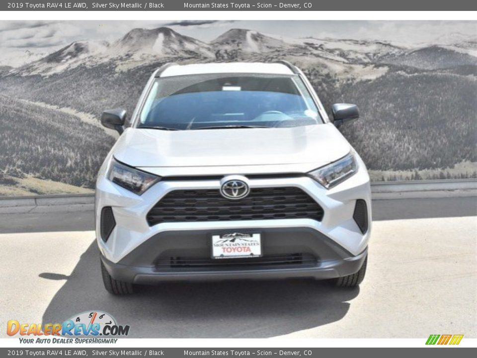 2019 Toyota RAV4 LE AWD Silver Sky Metallic / Black Photo #2