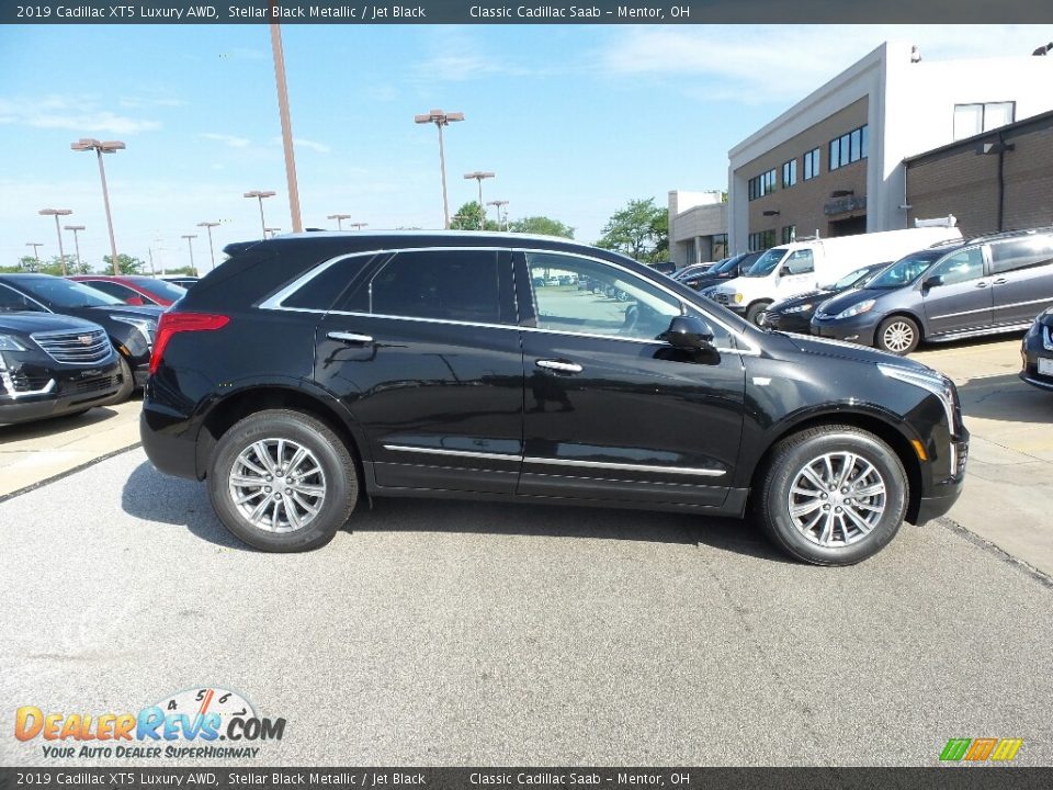 2019 Cadillac XT5 Luxury AWD Stellar Black Metallic / Jet Black Photo #2