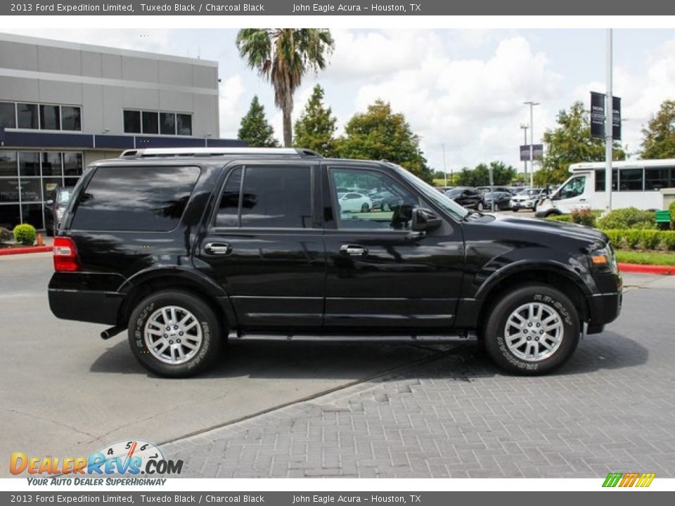 2013 Ford Expedition Limited Tuxedo Black / Charcoal Black Photo #8