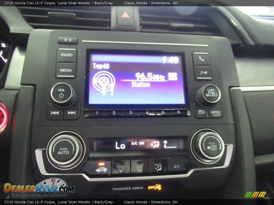 2016 Honda Civic LX-P Coupe Lunar Silver Metallic / Black/Gray Photo #29