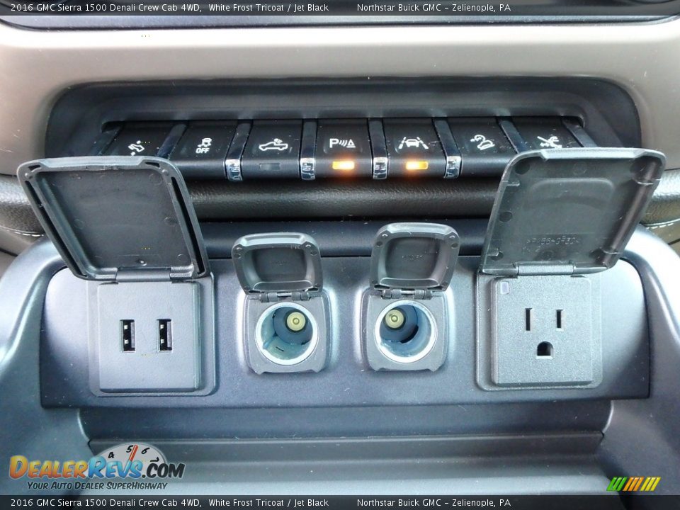 2016 GMC Sierra 1500 Denali Crew Cab 4WD White Frost Tricoat / Jet Black Photo #24