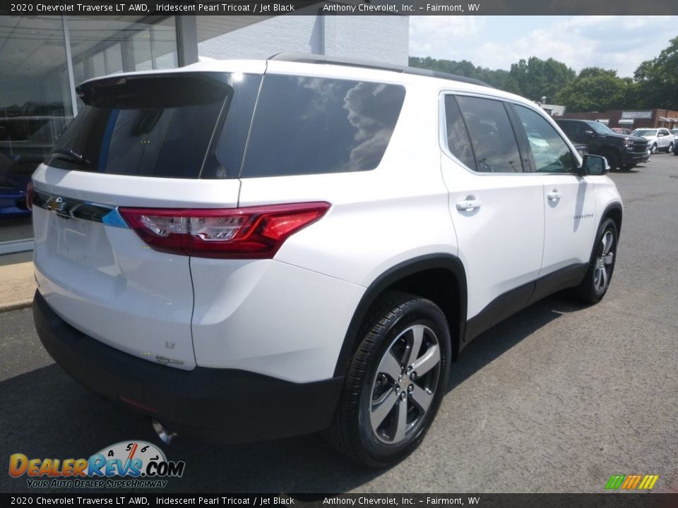 2020 Chevrolet Traverse LT AWD Iridescent Pearl Tricoat / Jet Black Photo #4