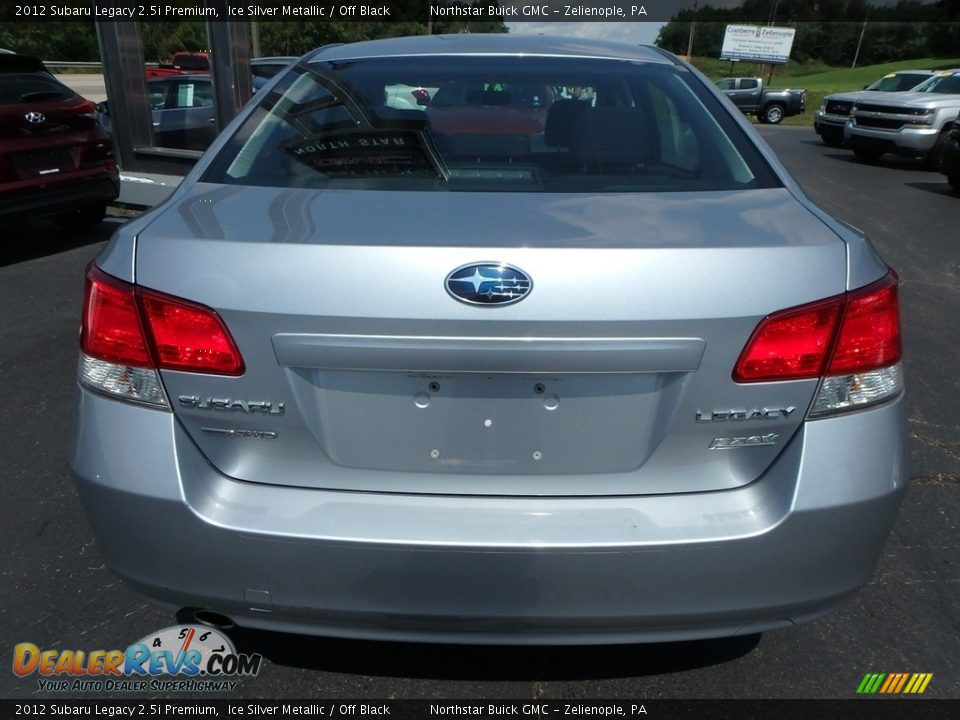 2012 Subaru Legacy 2.5i Premium Ice Silver Metallic / Off Black Photo #11