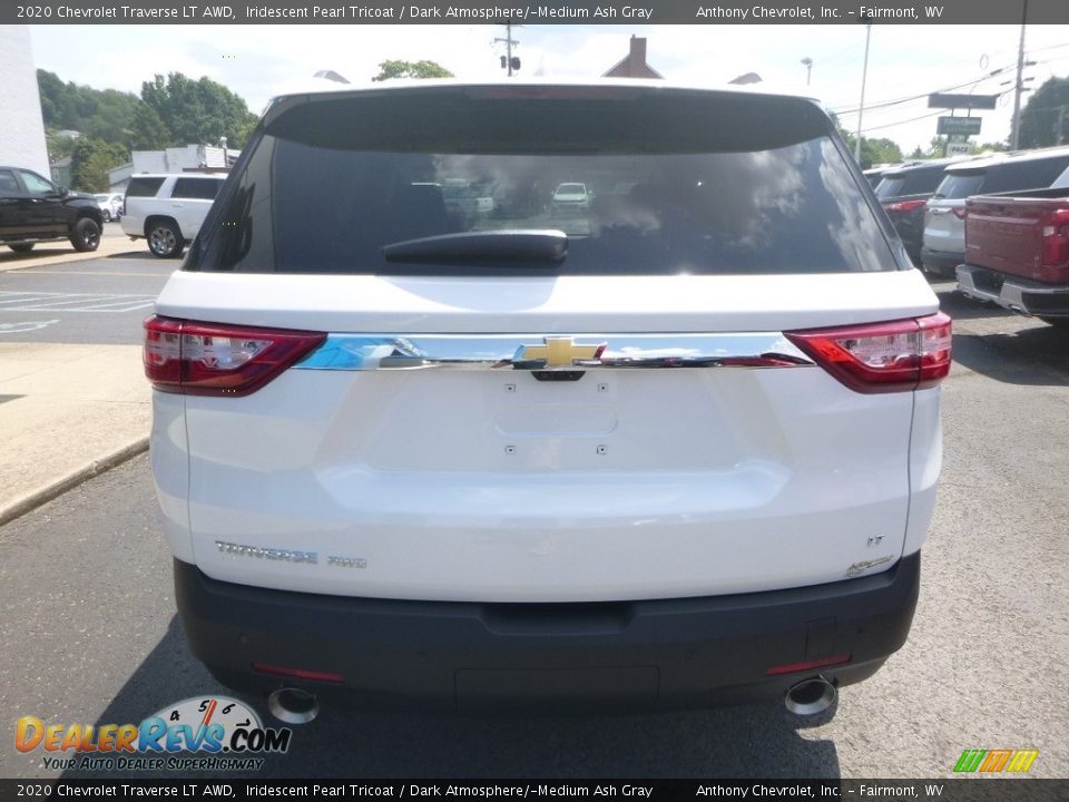 2020 Chevrolet Traverse LT AWD Iridescent Pearl Tricoat / Dark Atmosphere/­Medium Ash Gray Photo #5