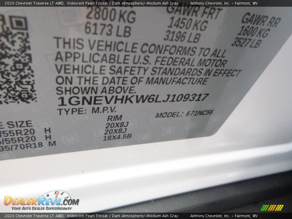 2020 Chevrolet Traverse LT AWD Iridescent Pearl Tricoat / Dark Atmosphere/­Medium Ash Gray Photo #15