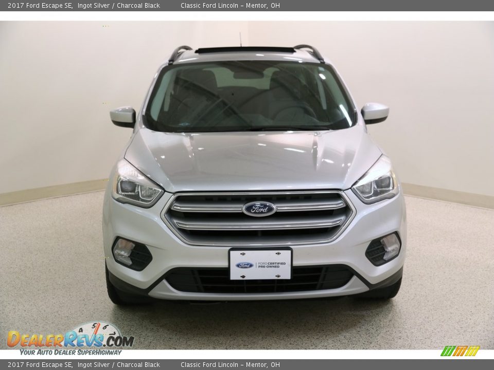 2017 Ford Escape SE Ingot Silver / Charcoal Black Photo #2