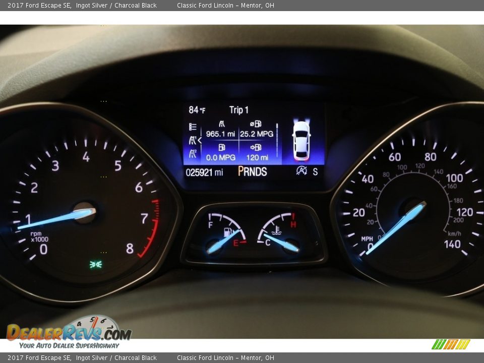 2017 Ford Escape SE Ingot Silver / Charcoal Black Photo #9