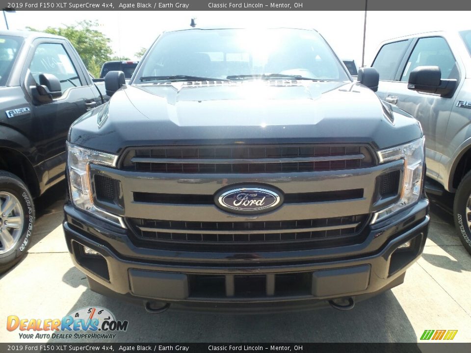 2019 Ford F150 XLT SuperCrew 4x4 Agate Black / Earth Gray Photo #2