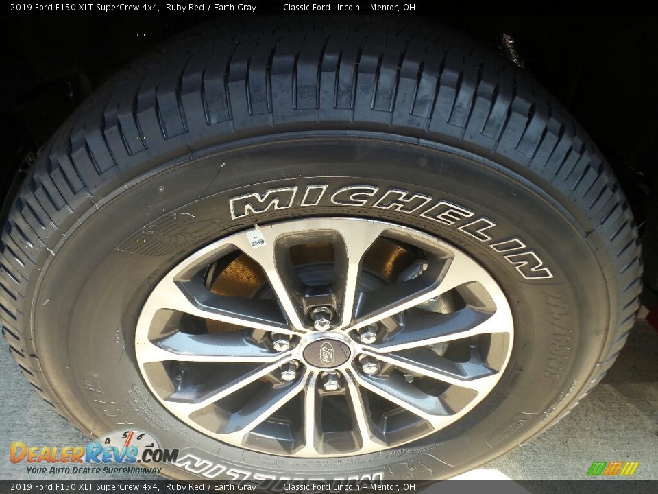 2019 Ford F150 XLT SuperCrew 4x4 Ruby Red / Earth Gray Photo #3