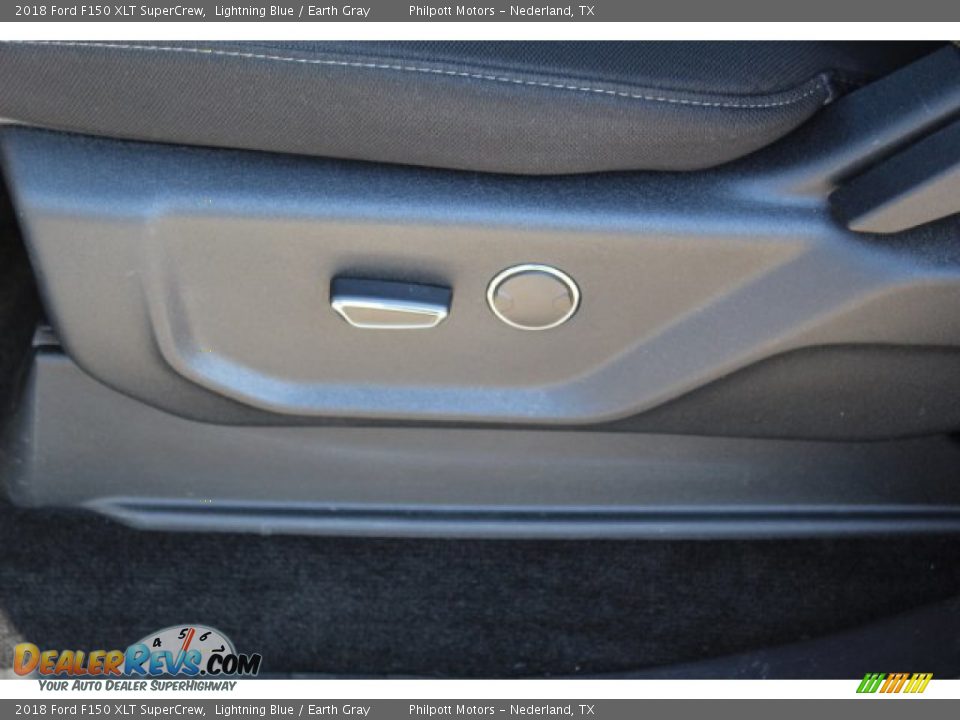 2018 Ford F150 XLT SuperCrew Lightning Blue / Earth Gray Photo #11