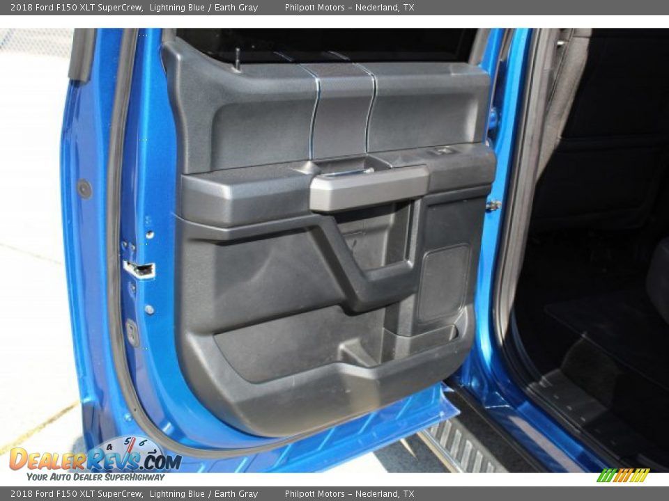 2018 Ford F150 XLT SuperCrew Lightning Blue / Earth Gray Photo #19