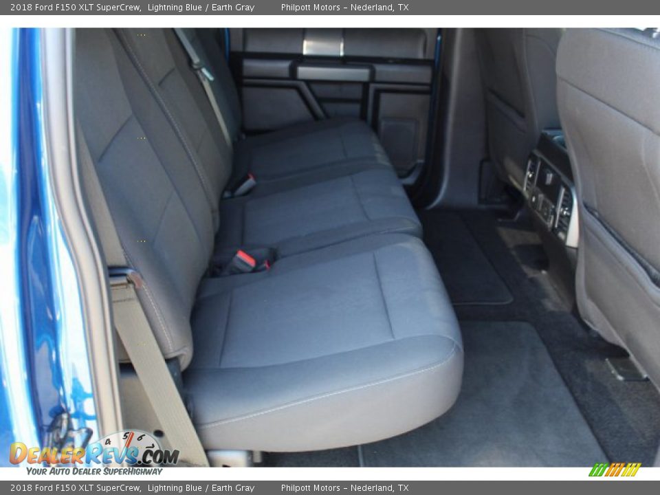 2018 Ford F150 XLT SuperCrew Lightning Blue / Earth Gray Photo #25
