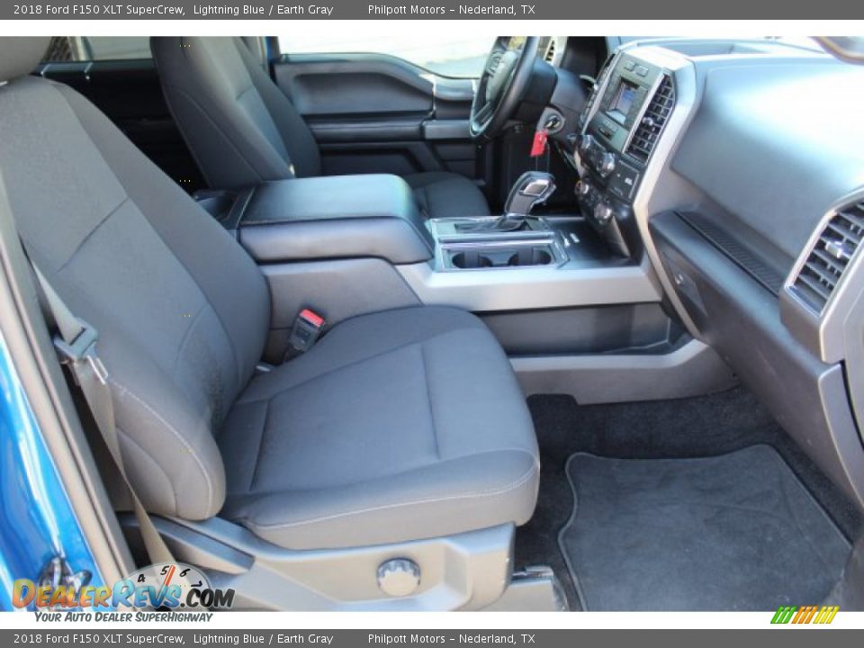 2018 Ford F150 XLT SuperCrew Lightning Blue / Earth Gray Photo #27