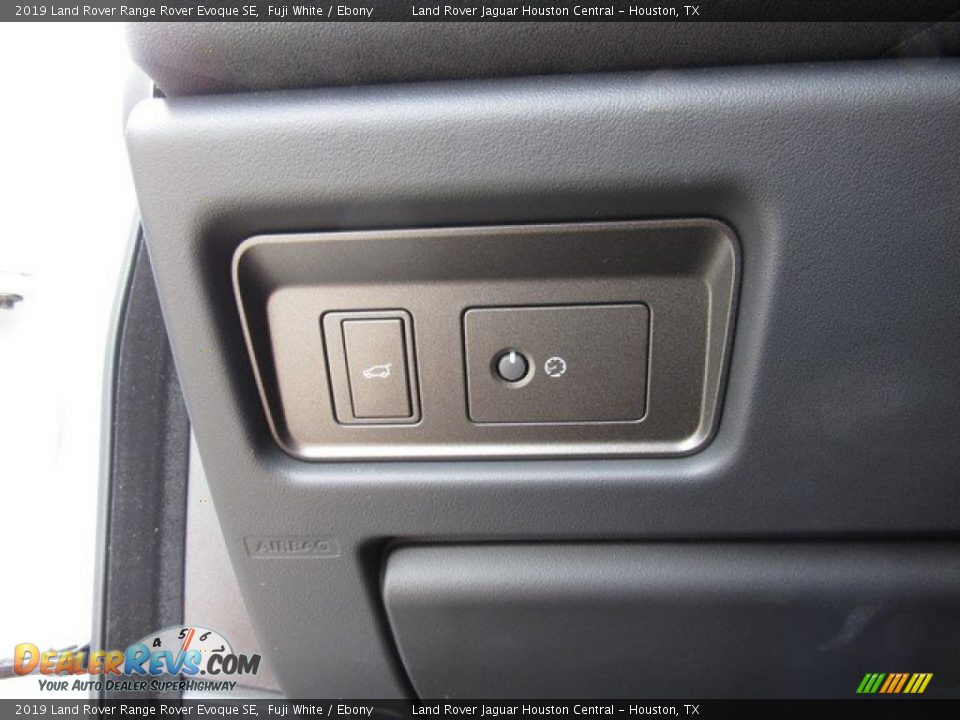 2019 Land Rover Range Rover Evoque SE Fuji White / Ebony Photo #26