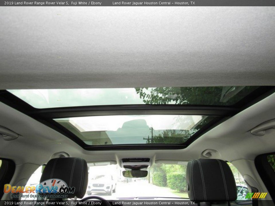 2019 Land Rover Range Rover Velar S Fuji White / Ebony Photo #19