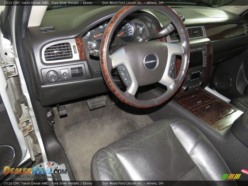 2010 GMC Yukon Denali AWD Pure Silver Metallic / Ebony Photo #20
