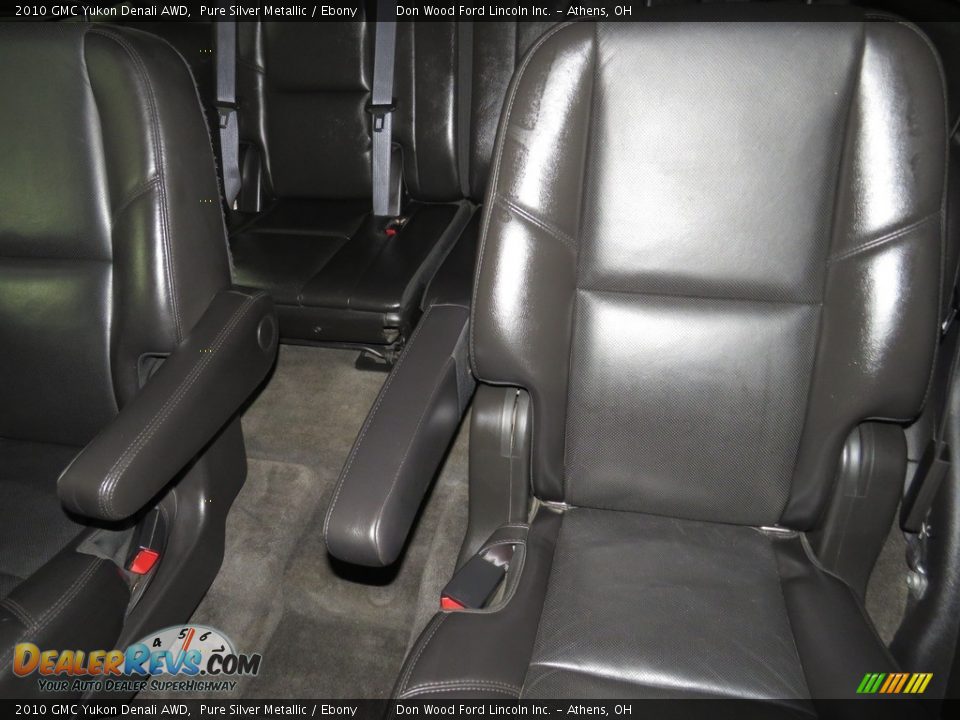 2010 GMC Yukon Denali AWD Pure Silver Metallic / Ebony Photo #21