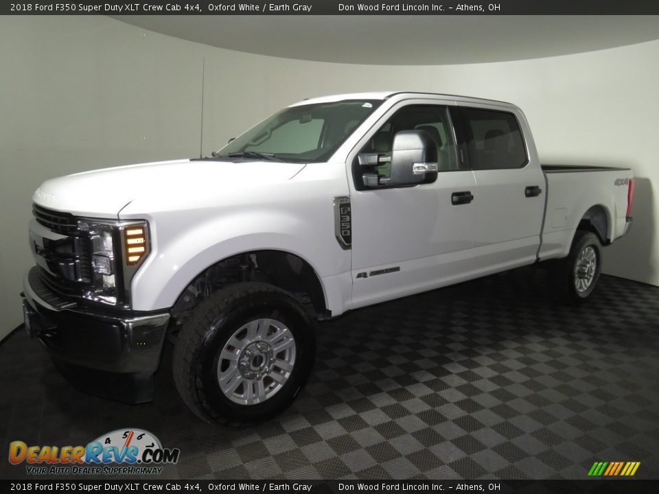 2018 Ford F350 Super Duty XLT Crew Cab 4x4 Oxford White / Earth Gray Photo #6