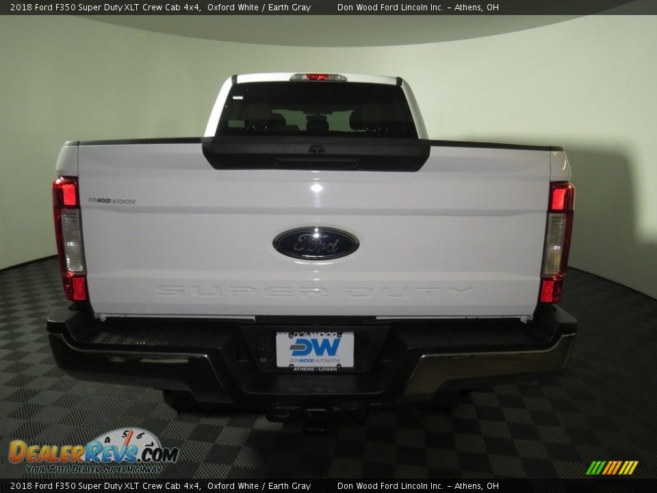 2018 Ford F350 Super Duty XLT Crew Cab 4x4 Oxford White / Earth Gray Photo #10