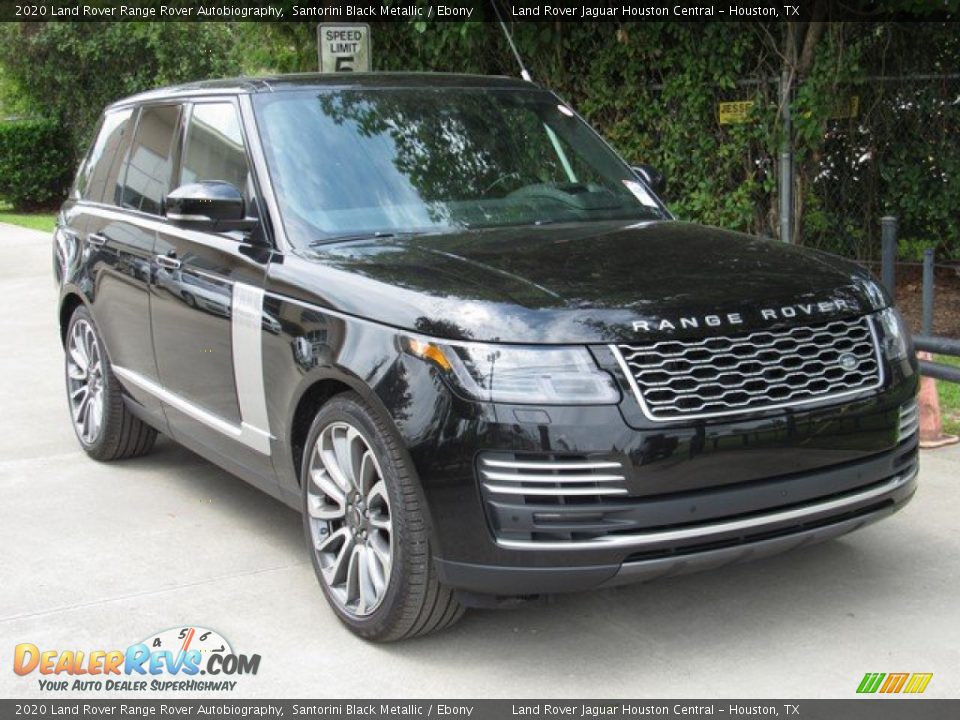 Front 3/4 View of 2020 Land Rover Range Rover Autobiography Photo #2