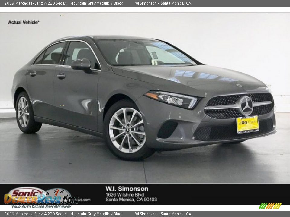 2019 Mercedes-Benz A 220 Sedan Mountain Grey Metallic / Black Photo #1