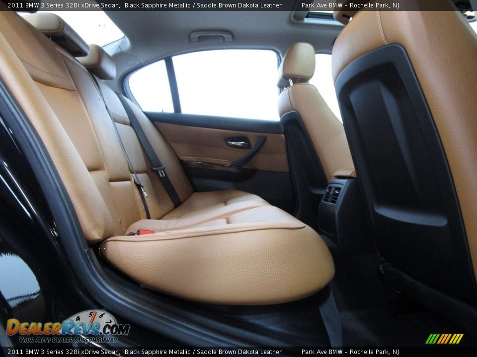 2011 BMW 3 Series 328i xDrive Sedan Black Sapphire Metallic / Saddle Brown Dakota Leather Photo #17