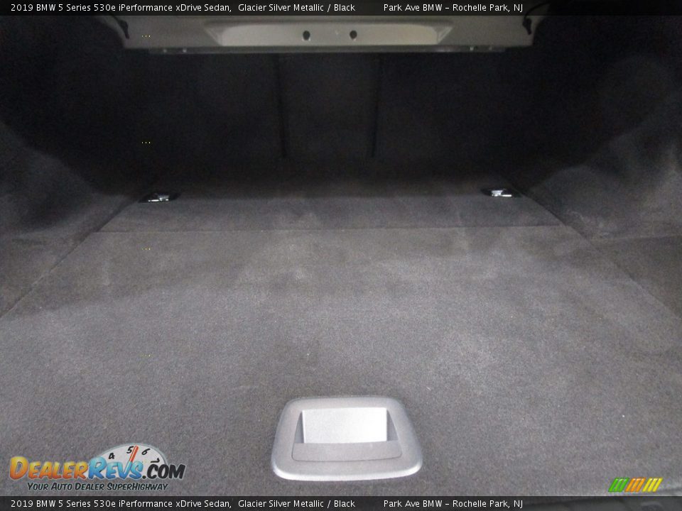 2019 BMW 5 Series 530e iPerformance xDrive Sedan Glacier Silver Metallic / Black Photo #20