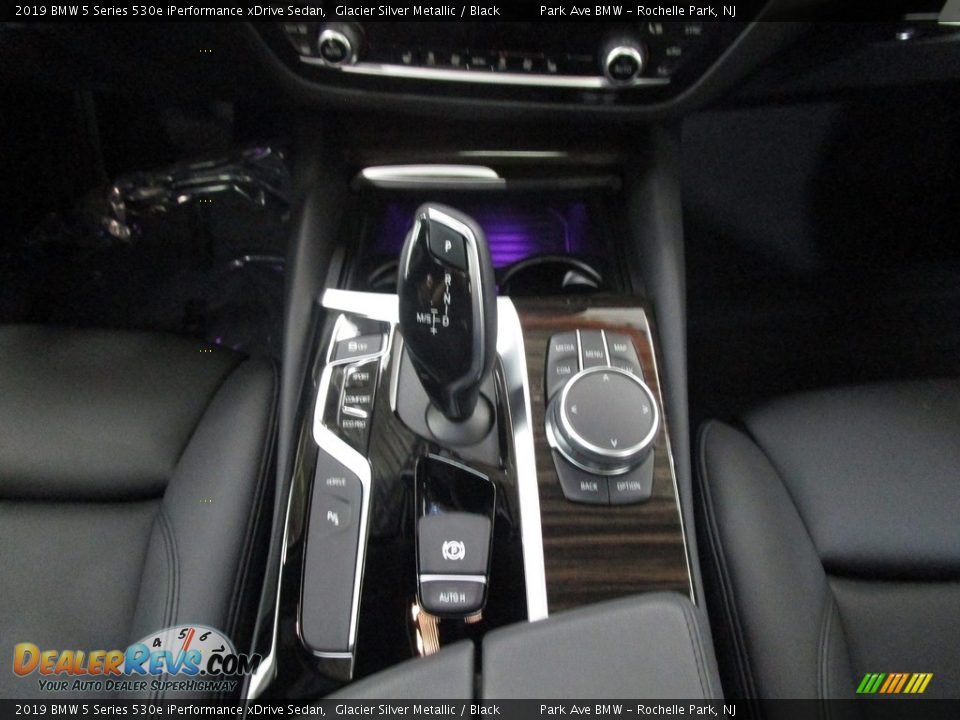 2019 BMW 5 Series 530e iPerformance xDrive Sedan Glacier Silver Metallic / Black Photo #28