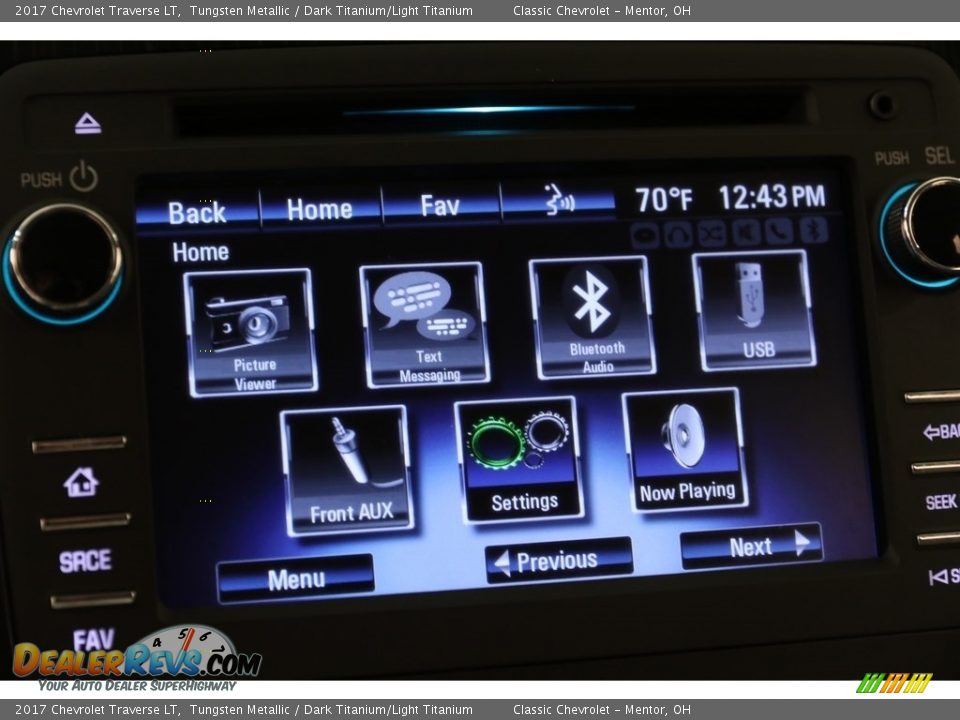 2017 Chevrolet Traverse LT Tungsten Metallic / Dark Titanium/Light Titanium Photo #10