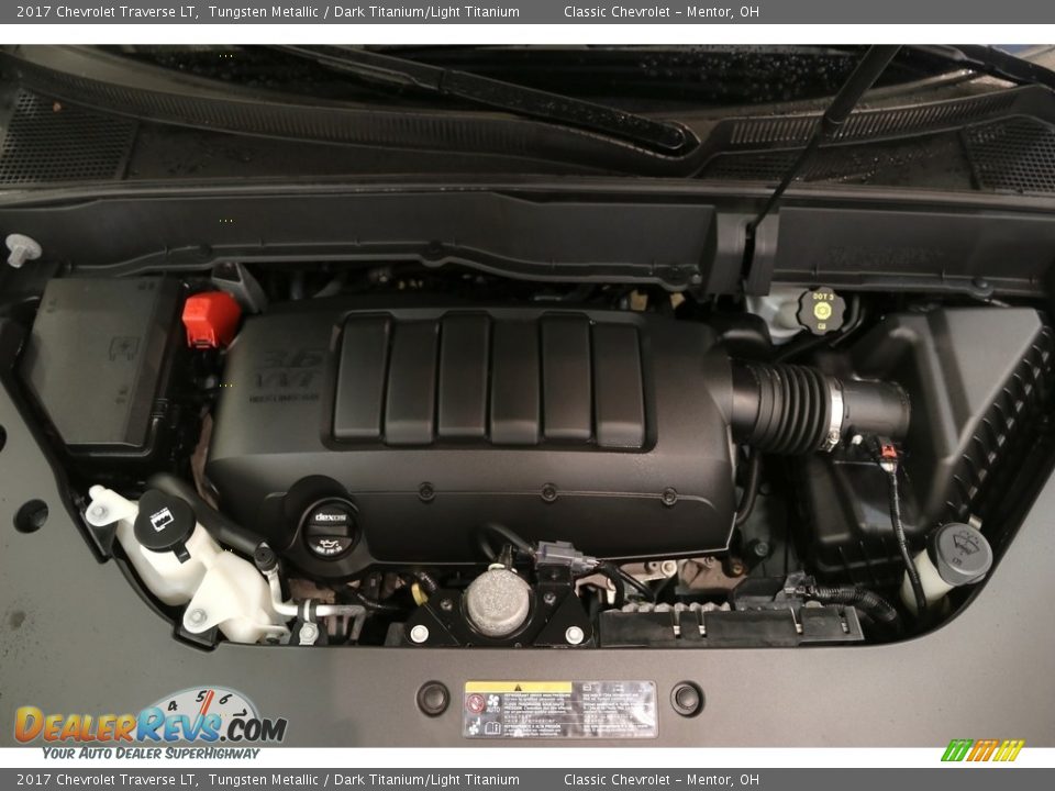 2017 Chevrolet Traverse LT Tungsten Metallic / Dark Titanium/Light Titanium Photo #22