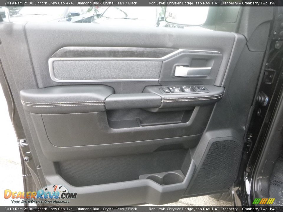 2019 Ram 2500 Bighorn Crew Cab 4x4 Diamond Black Crystal Pearl / Black Photo #15