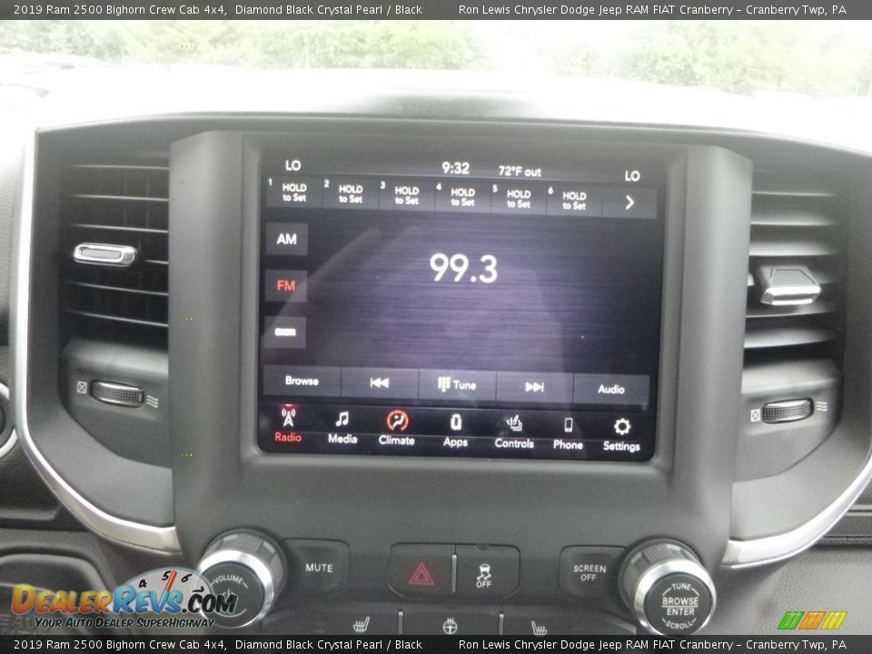 2019 Ram 2500 Bighorn Crew Cab 4x4 Diamond Black Crystal Pearl / Black Photo #17