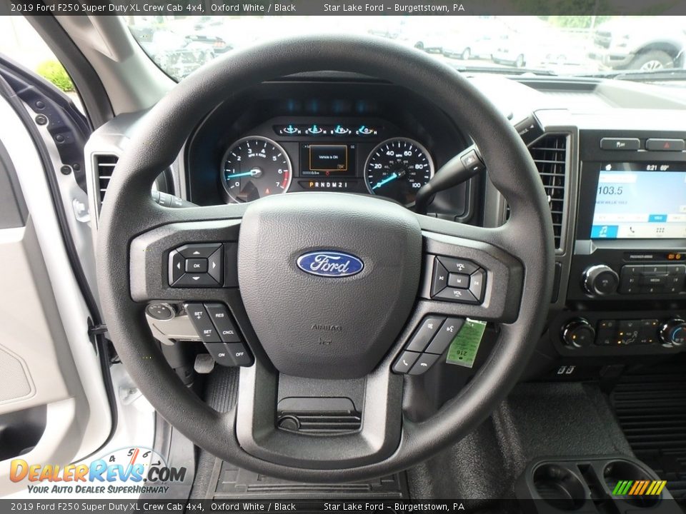 2019 Ford F250 Super Duty XL Crew Cab 4x4 Oxford White / Black Photo #18