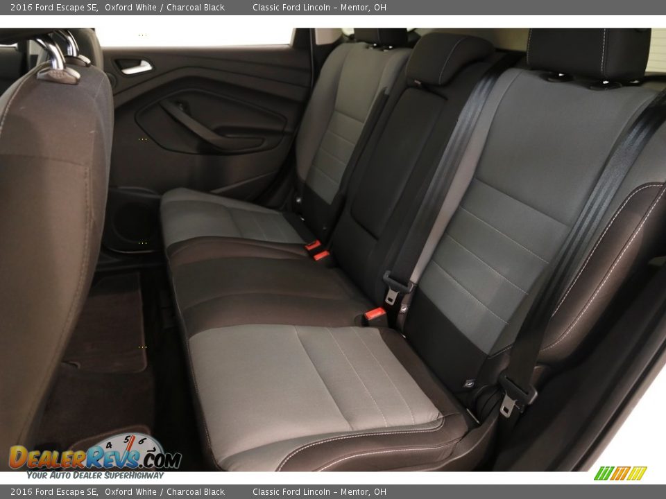 2016 Ford Escape SE Oxford White / Charcoal Black Photo #16
