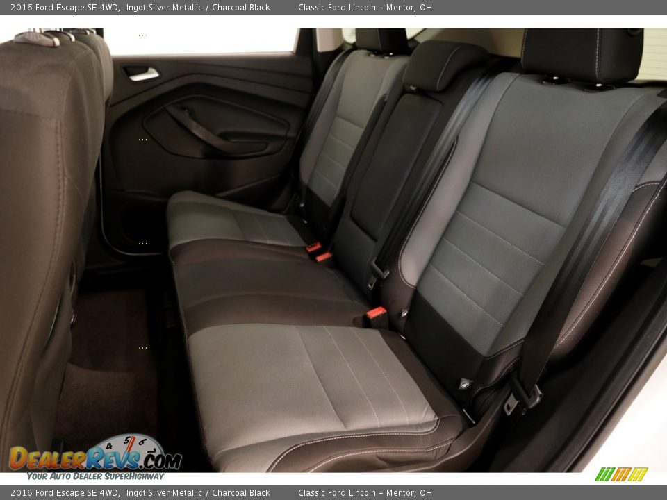 2016 Ford Escape SE 4WD Ingot Silver Metallic / Charcoal Black Photo #15