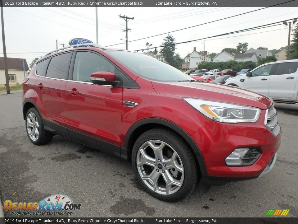 2019 Ford Escape Titanium 4WD Ruby Red / Chromite Gray/Charcoal Black Photo #3