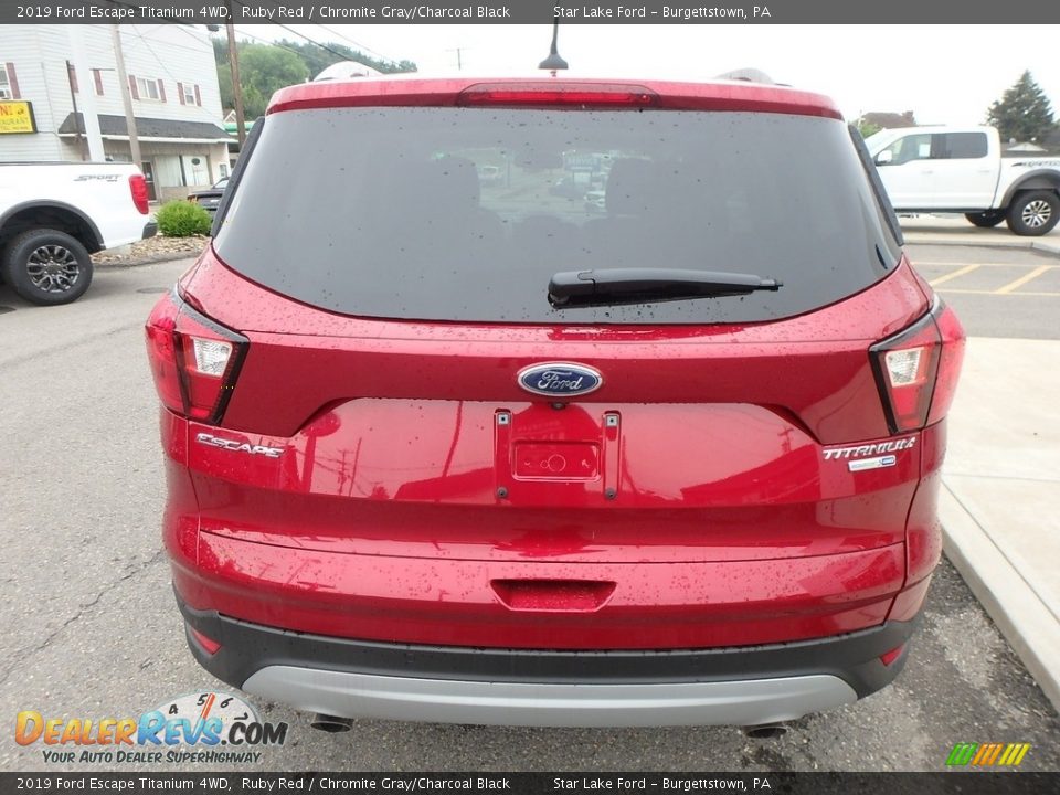 2019 Ford Escape Titanium 4WD Ruby Red / Chromite Gray/Charcoal Black Photo #6