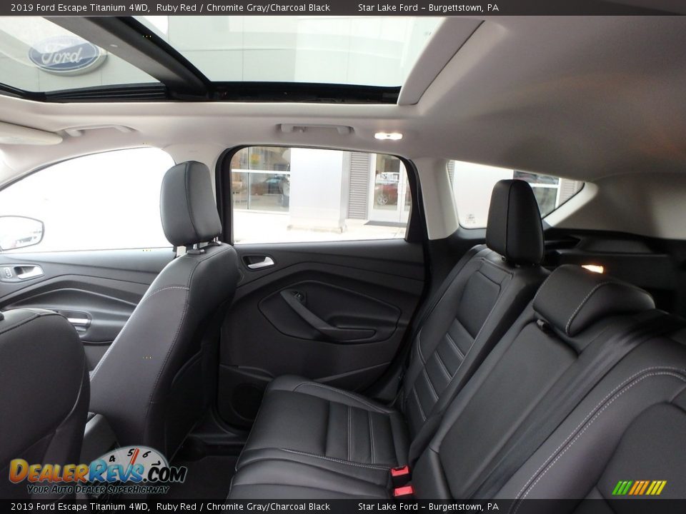 2019 Ford Escape Titanium 4WD Ruby Red / Chromite Gray/Charcoal Black Photo #13