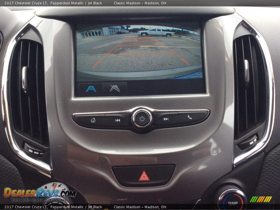 2017 Chevrolet Cruze LT Pepperdust Metallic / Jet Black Photo #19