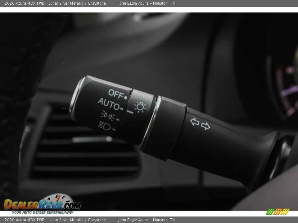 Controls of 2020 Acura MDX FWD Photo #17