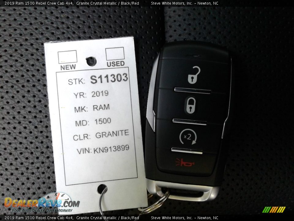 2019 Ram 1500 Rebel Crew Cab 4x4 Granite Crystal Metallic / Black/Red Photo #35