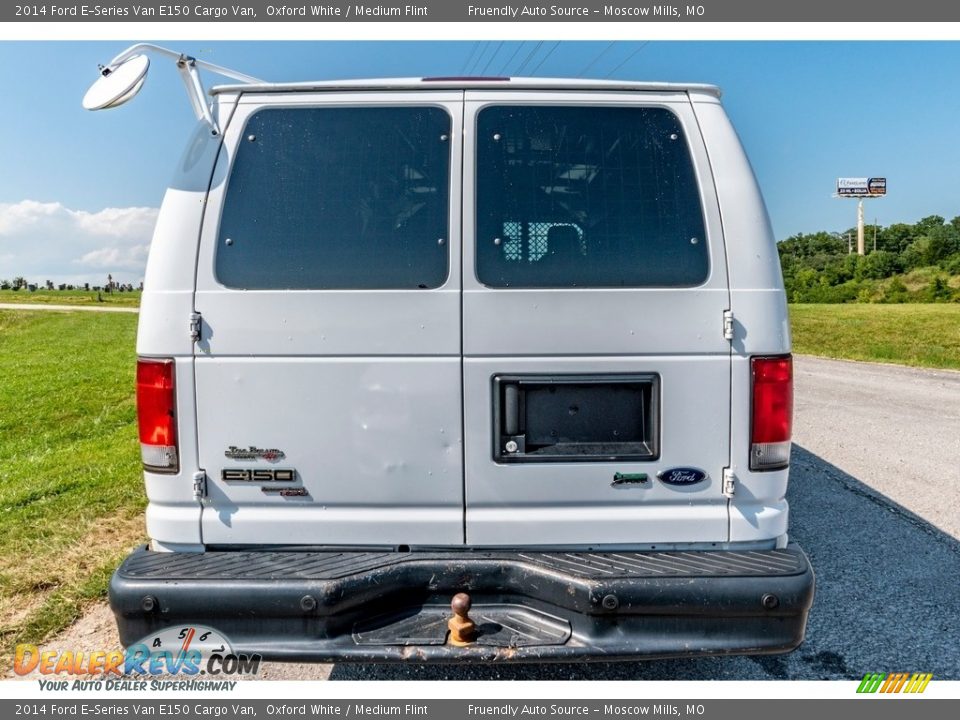 2014 Ford E-Series Van E150 Cargo Van Oxford White / Medium Flint Photo #15