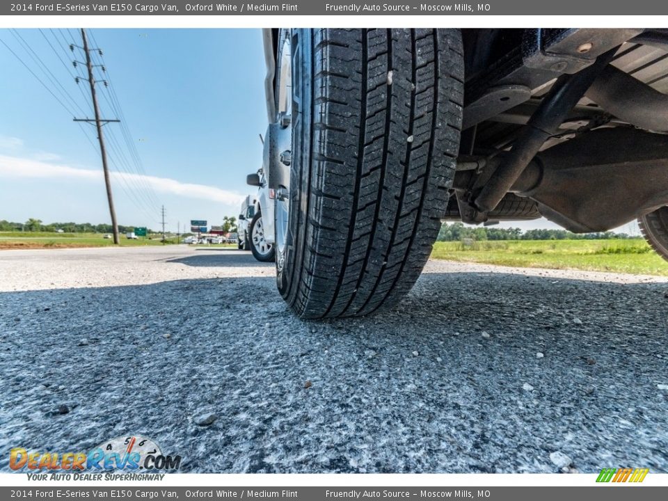 2014 Ford E-Series Van E150 Cargo Van Oxford White / Medium Flint Photo #19