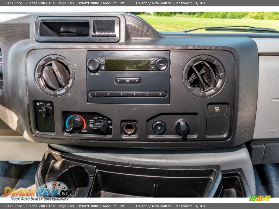 2014 Ford E-Series Van E150 Cargo Van Oxford White / Medium Flint Photo #30