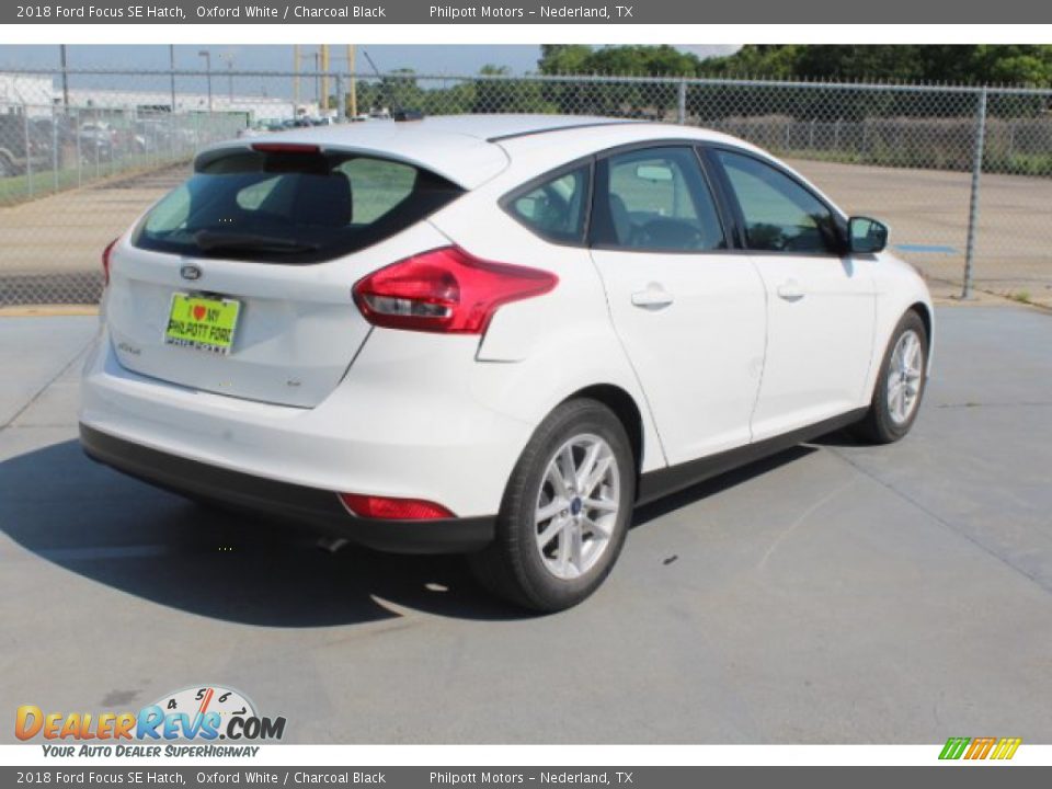 2018 Ford Focus SE Hatch Oxford White / Charcoal Black Photo #9