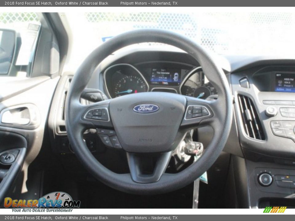 2018 Ford Focus SE Hatch Oxford White / Charcoal Black Photo #21