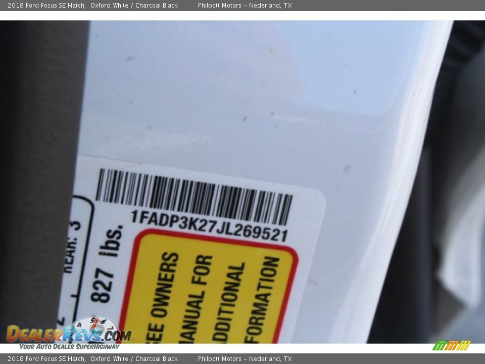 2018 Ford Focus SE Hatch Oxford White / Charcoal Black Photo #29